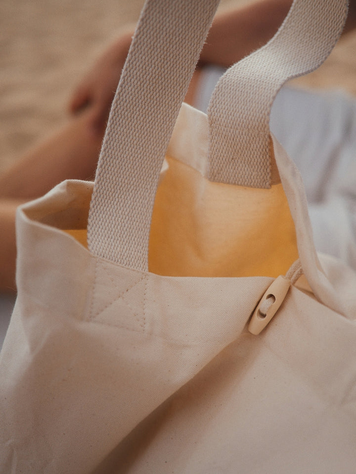 Beach plátěná taška z biobavlny přírodní nebarvená vnitřní detail tašky